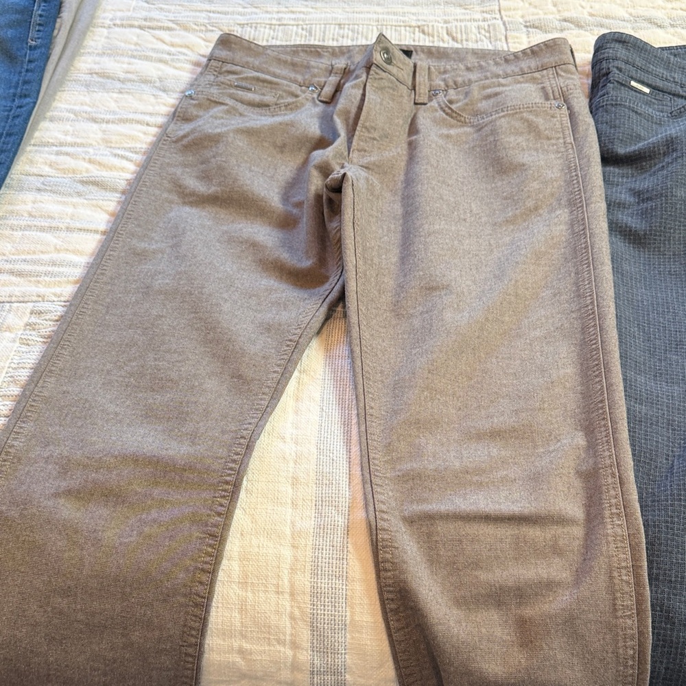Boss Men's Taupe Chinos